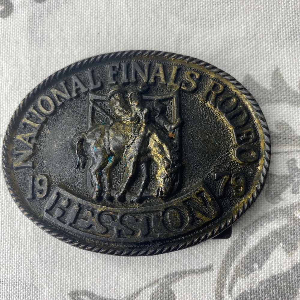 Buckle vintage National Finals Rodeo Hesston 1979
NFR Adult‎ Cowboy